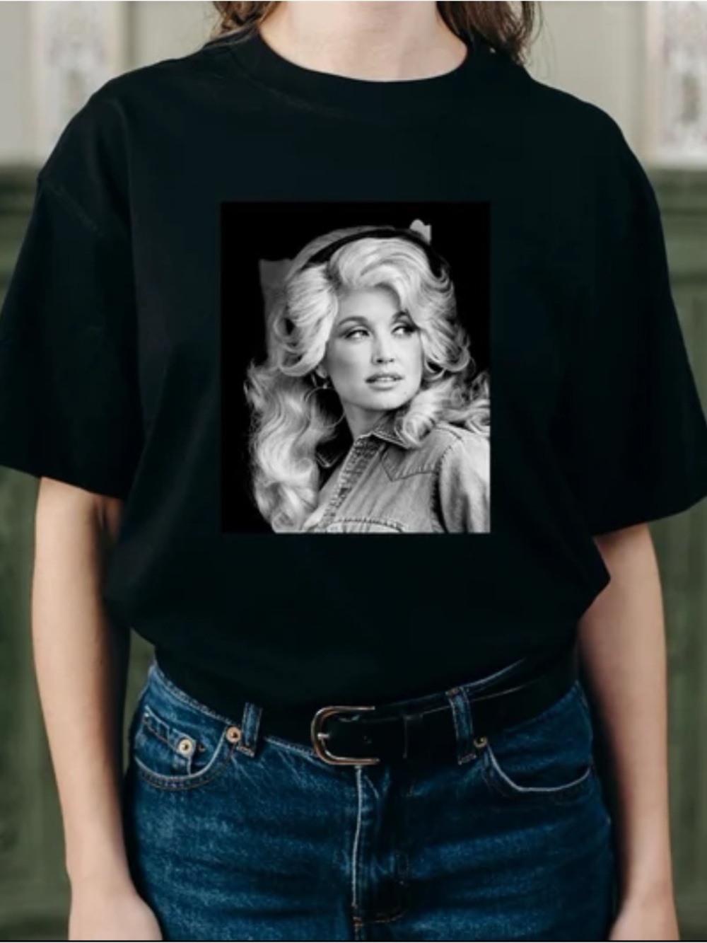 Dolly Parton Gildan Black Short-Sleeve Tee